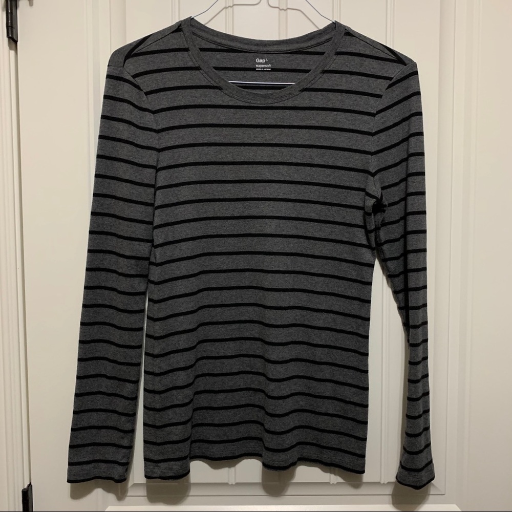 Basic GAP Supersoft Long Sleeve Top
